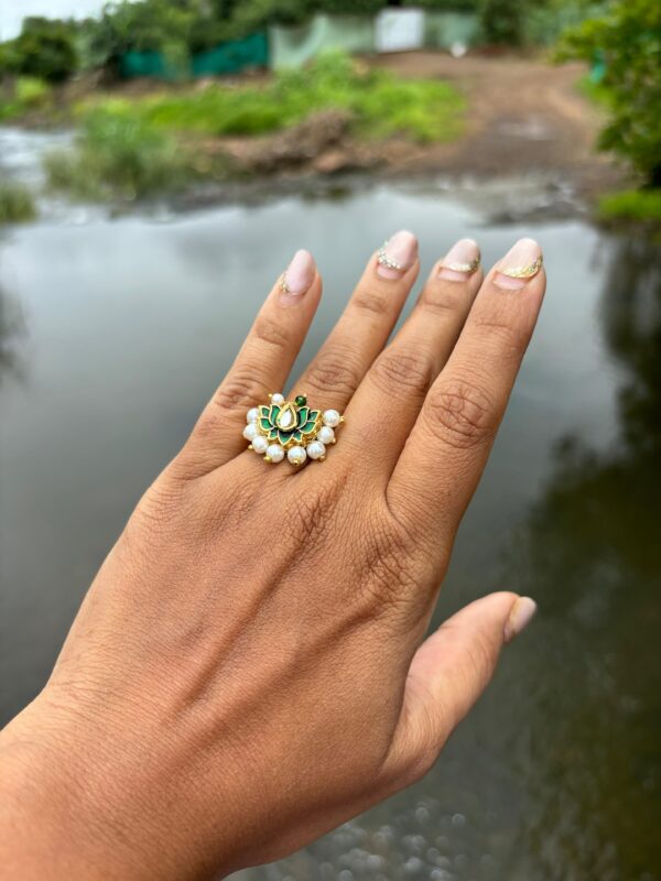 Ring