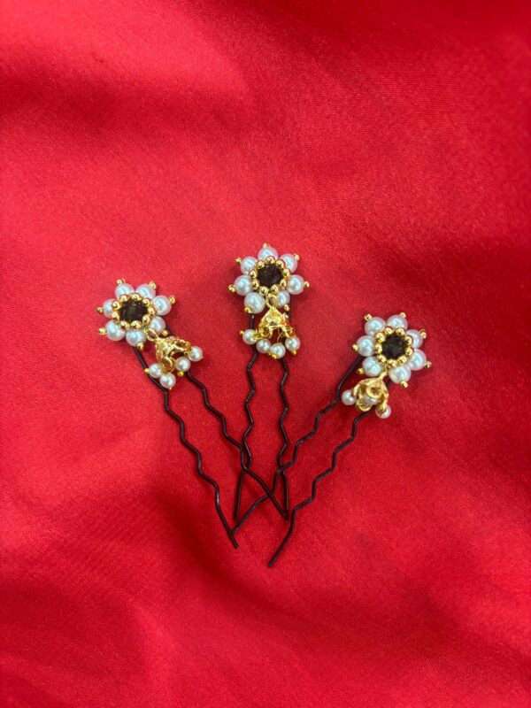 U Pins With Zhumka