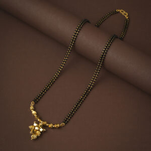 Ashtapailu Mangalsutra